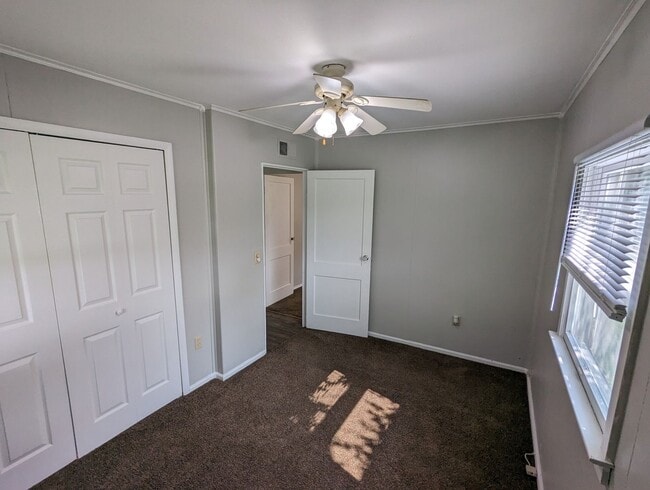 Building Photo - Nicely updated three-bedroom ranch with garage.