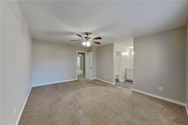 Building Photo - 2974 Sloans Way