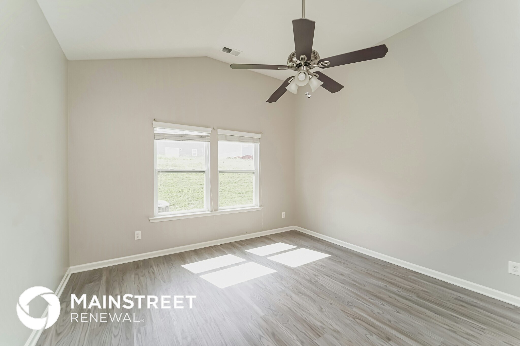 Building Photo - 10422 Kempsford Dr