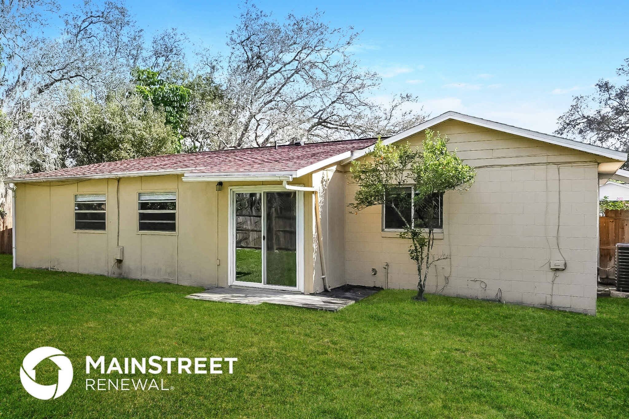 Building Photo - 2549 Brampton Ct