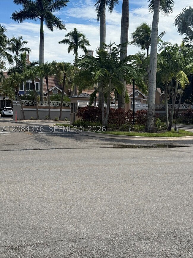 Building Photo - 15680 SW 106th Ln