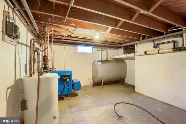 Building Photo - 2052 Foxianna Rd