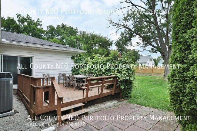 Building Photo - 148 S Kellner Rd