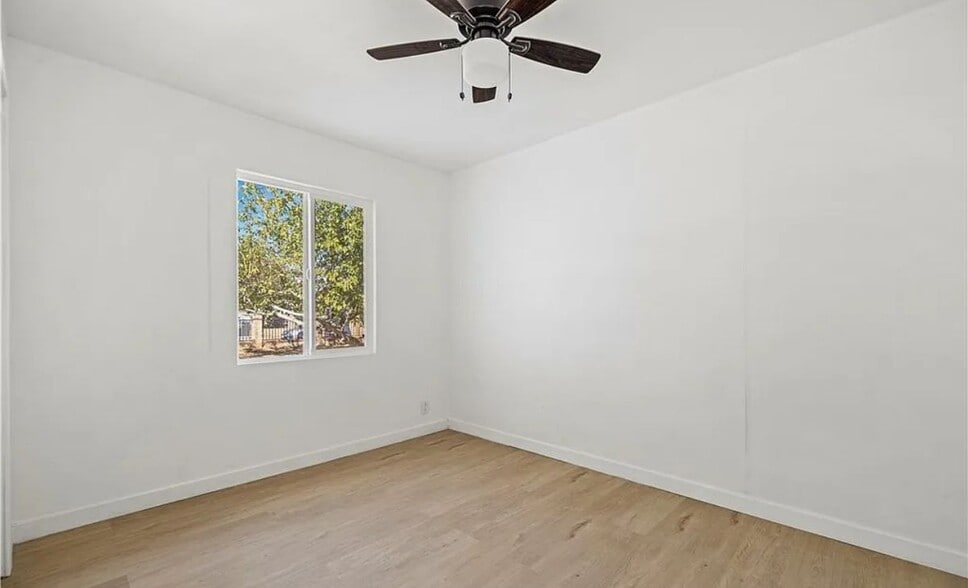 Building Photo - 38466 Sumac Ave