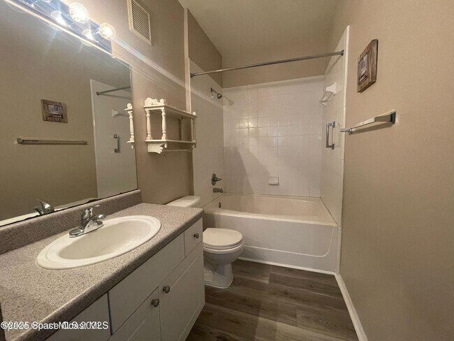 Building Photo - 5692 Star Rush Dr