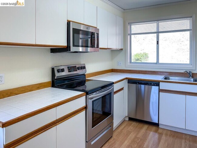 Building Photo - 1301 Quarry Ct