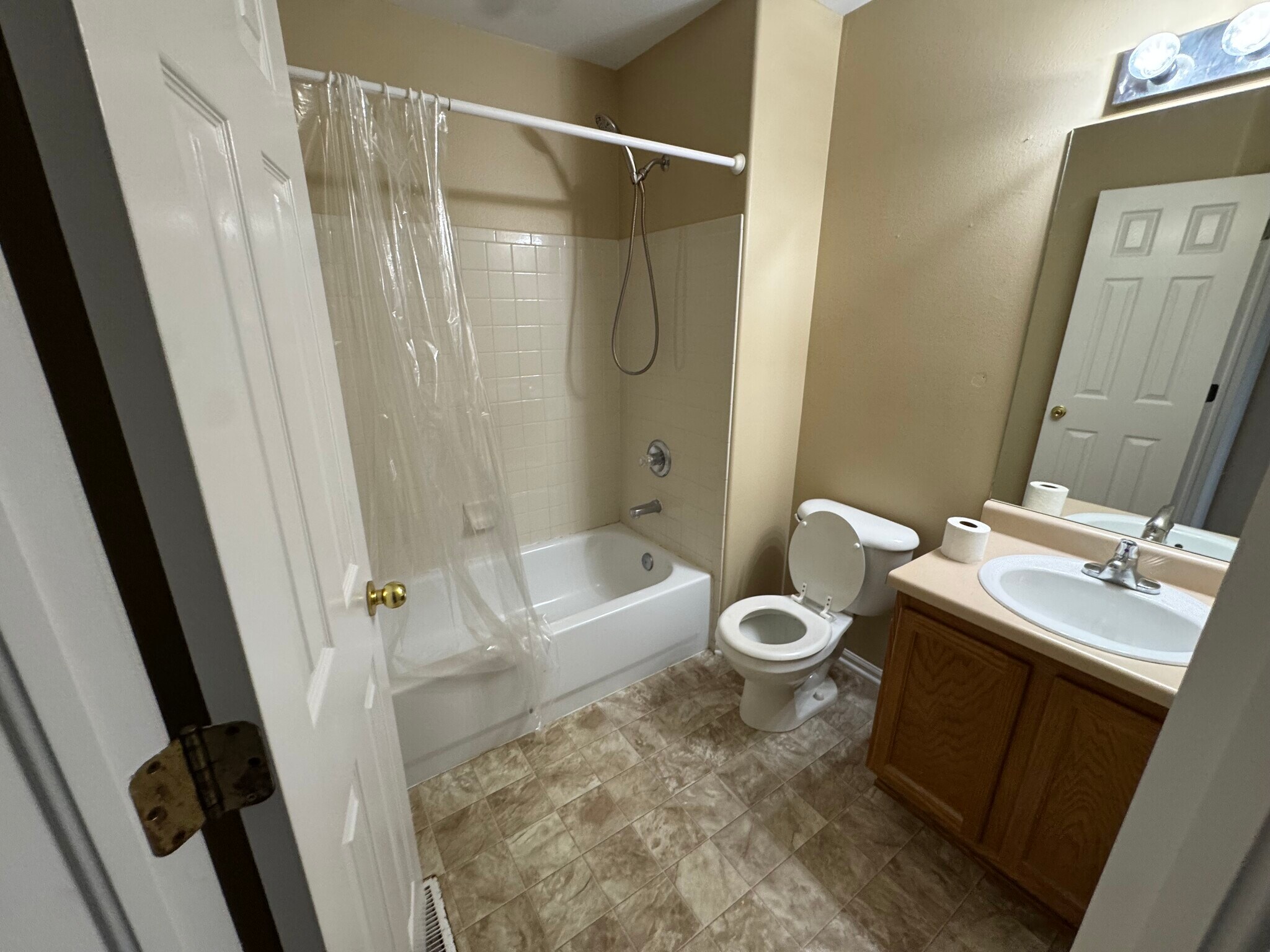 Building Photo - 4243 Gunbarrel Dr
