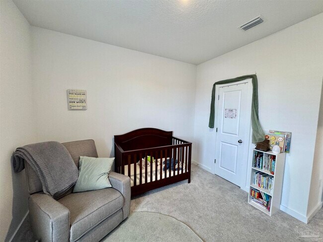 Building Photo - 6330 Buckthorn Cir