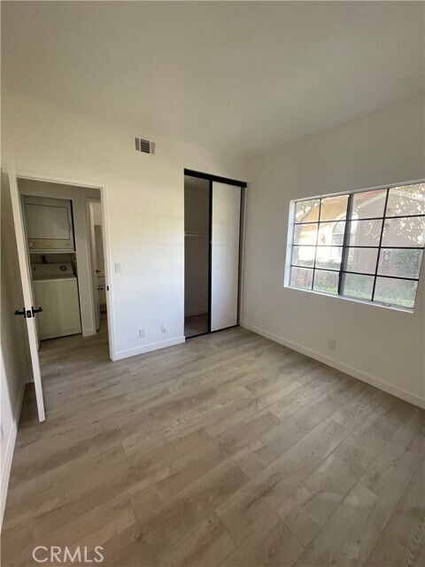 Building Photo - 47 Gaviota