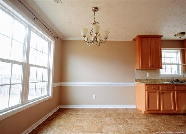 Building Photo - 1636 Kershaw Loop