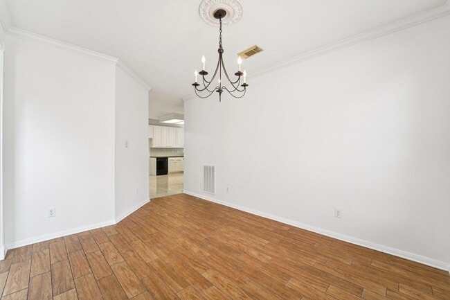 Building Photo - 14420 Walters Rd