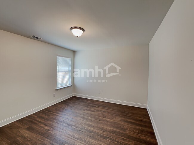 Building Photo - 412 Tributary Ln
