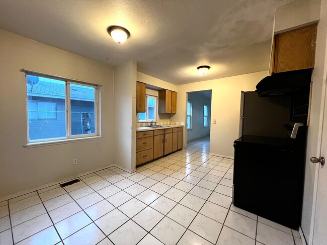 Primary Photo - Non-Refundable & Security Deposit Total: $...