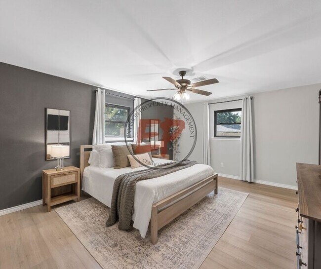 Building Photo - 1190 Greenwood Ln