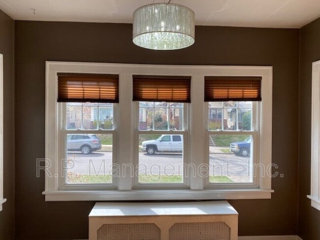 Building Photo - 4221 Harriet Ave