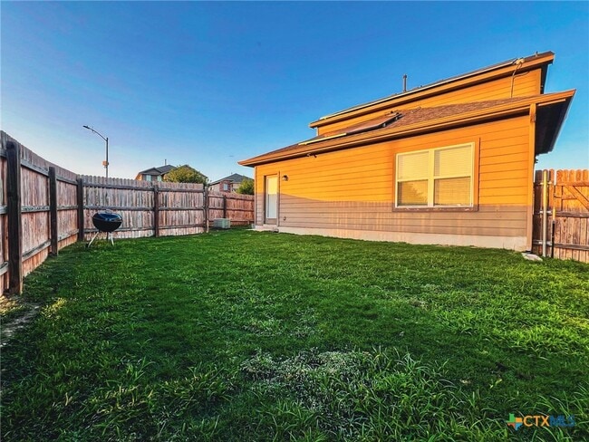 Building Photo - 104 Blair Ct