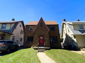 Building Photo - 3847 Revere Dr