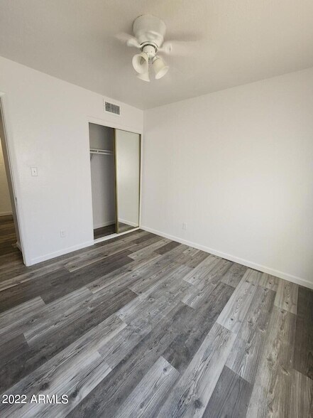 Building Photo - 4266 N 68th Dr