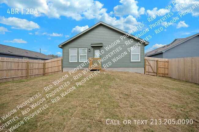 Building Photo - 14722 Dillard Ml