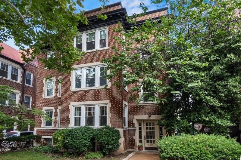 Building Photo - 6301 Southwood Ave