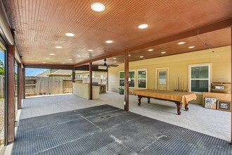 Building Photo - 21127 Fox Orchard Ct