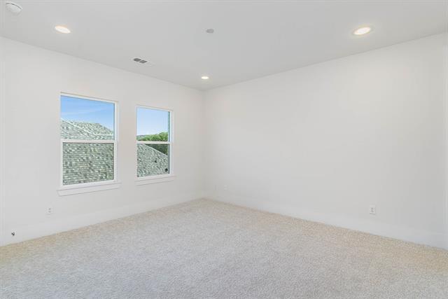 Building Photo - 1601 St Peter Ln