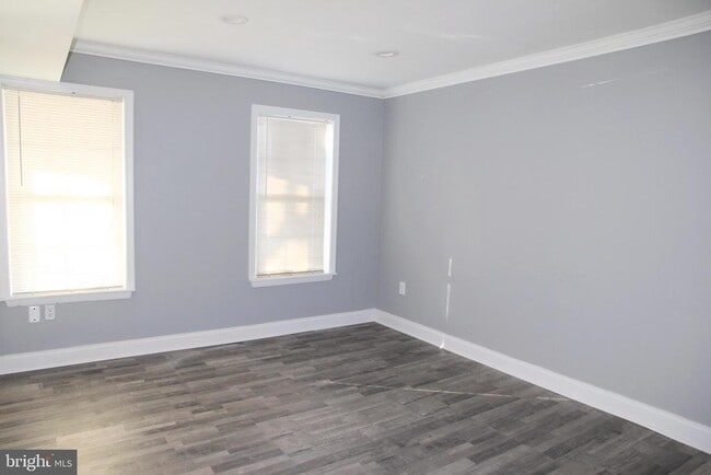 Building Photo - 14457 Silverdale Dr