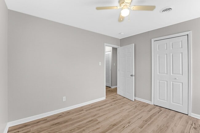 Building Photo - 3 Bedroom 1 Bathroom House for Rent!
