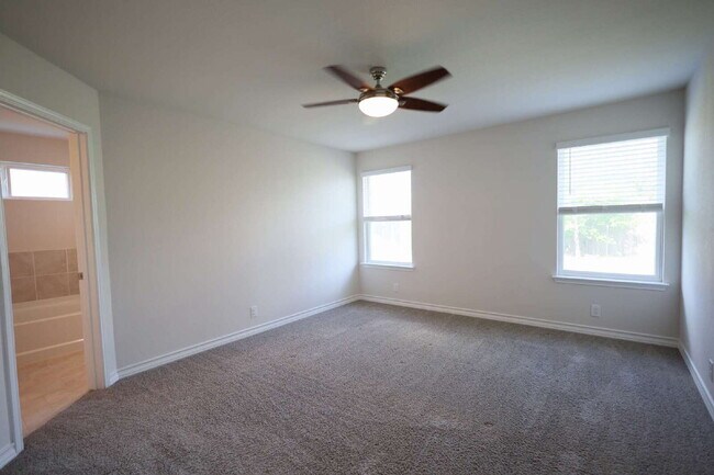 Building Photo - "Charming 4-Bed Sanctuary in San Antonio –...