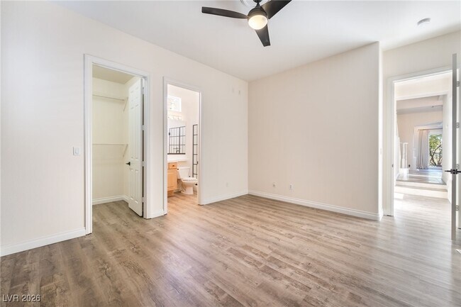 Building Photo - 904 Pont Chartrain Dr