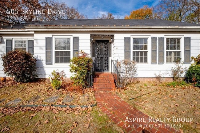 Building Photo - 505 Skyline Dr
