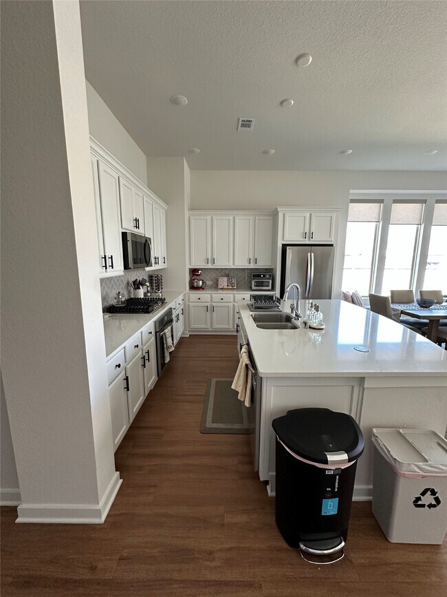 Building Photo - 4810 Cedar Butte Ln