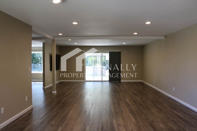 Building Photo - 15106 Starr Pl SE