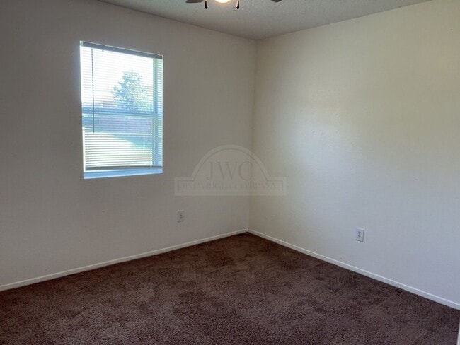 Building Photo - 4603 Stallion Dr