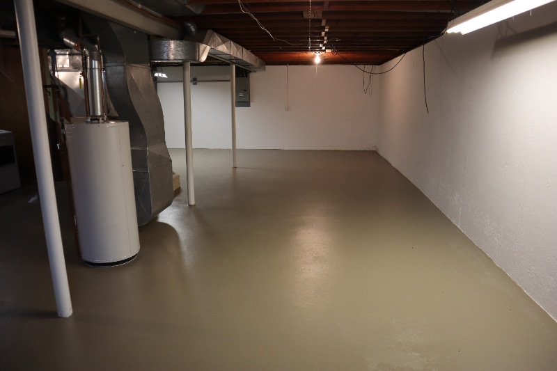 Building Photo - 275 Viking Dr