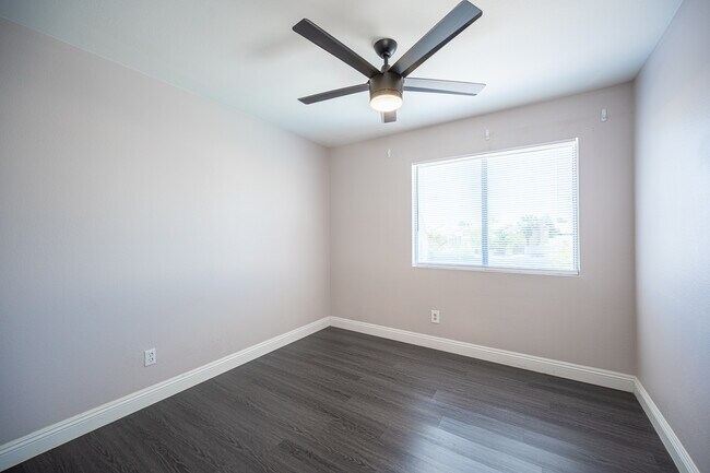 Building Photo - 1775 Walingwood Dr