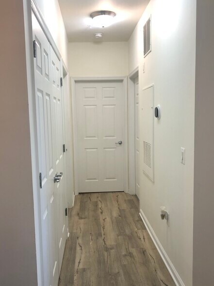 Hall - 3810 Lightfoot St