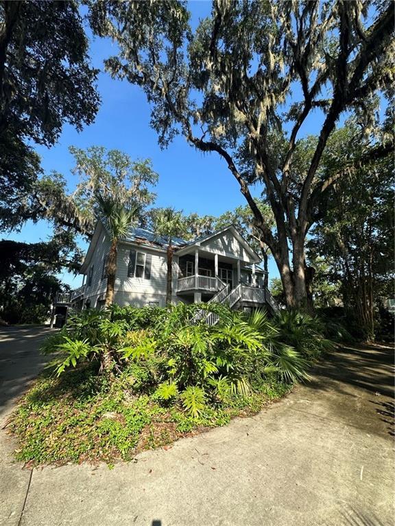 Building Photo - 109 Palmera Ln