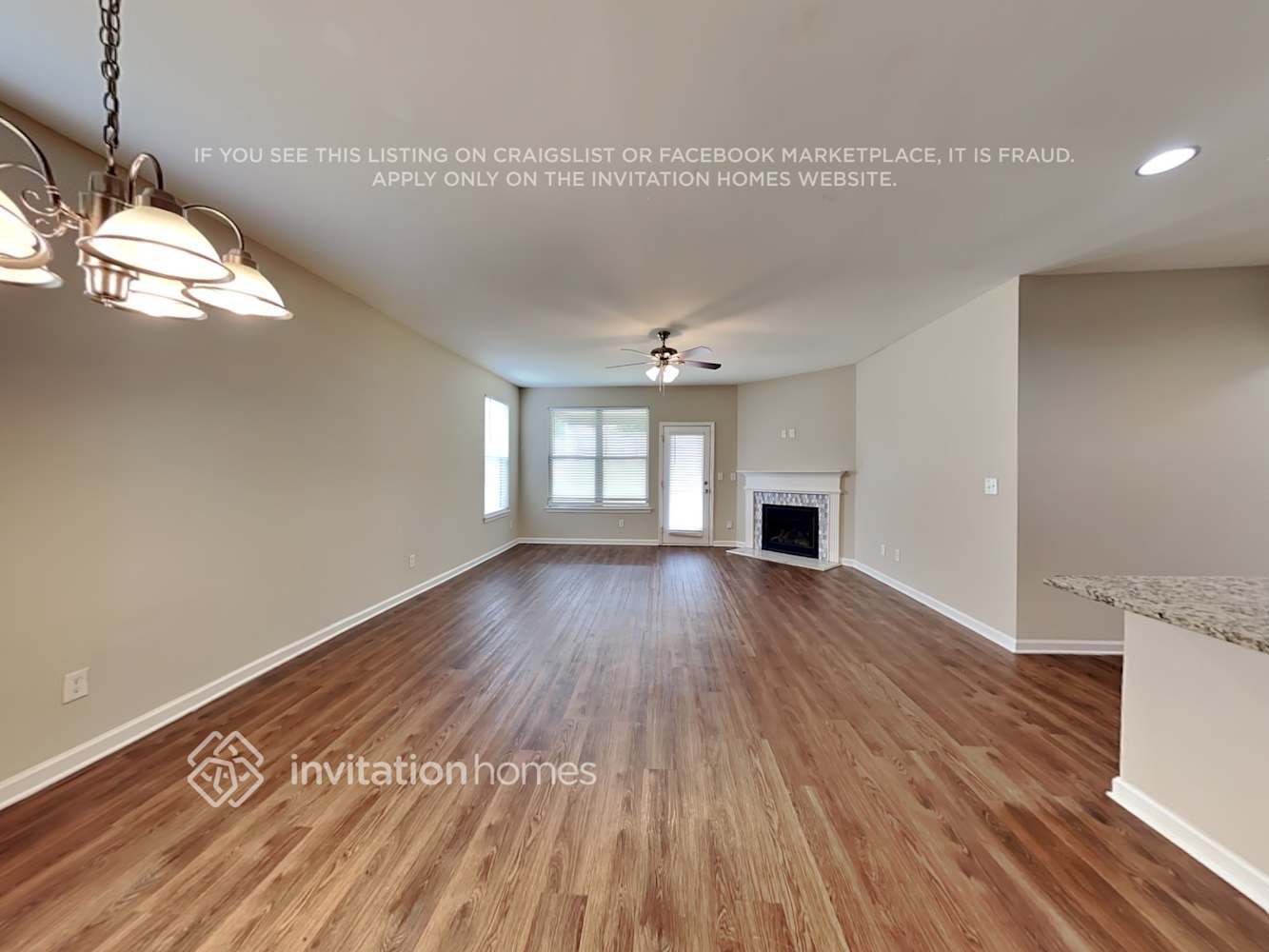 Building Photo - 1833 Crandon Ct