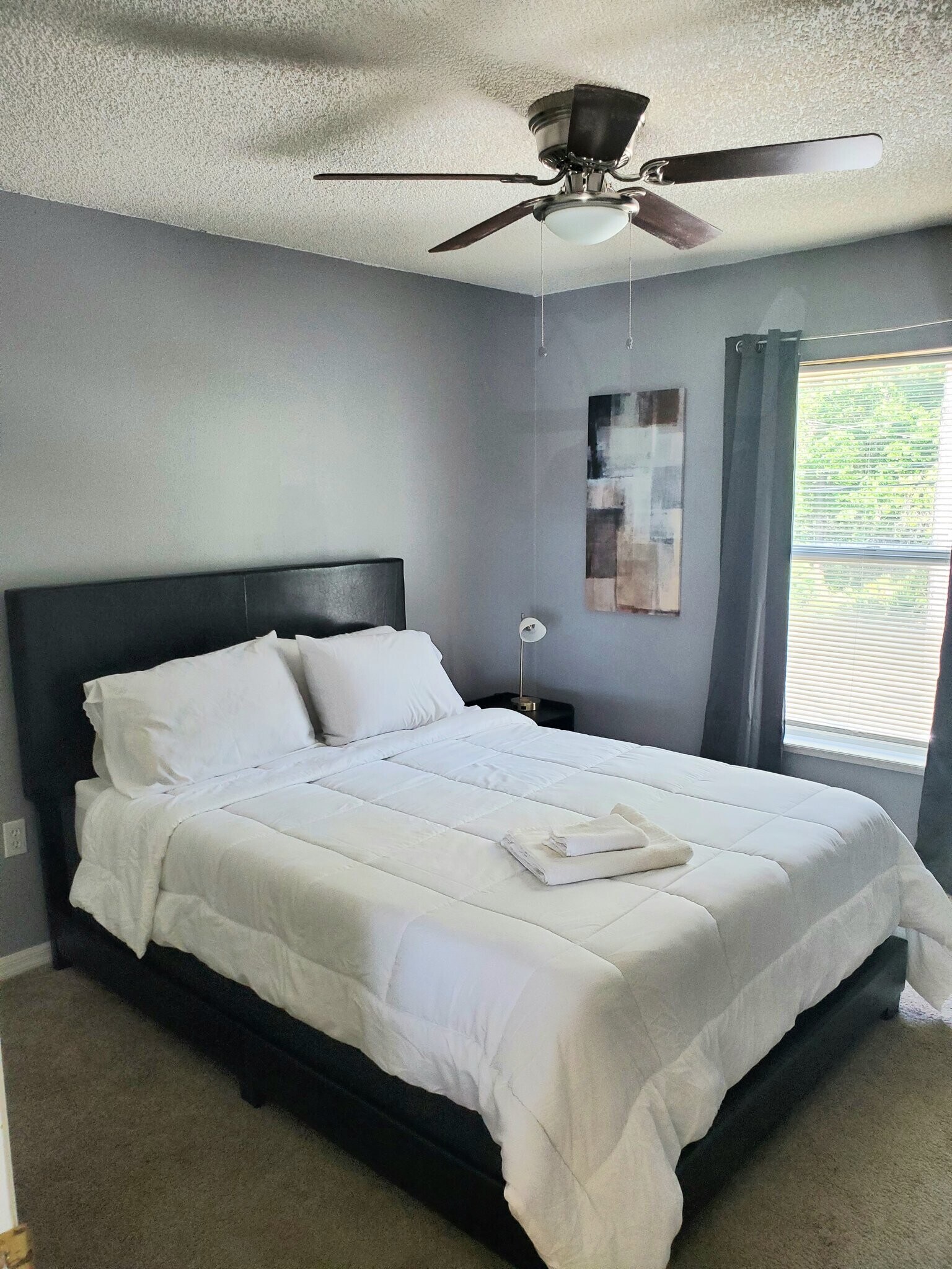 Building Photo - 11319 Nettlebrook St E