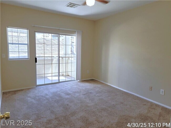 Building Photo - Cozy Green Valley Condo | First-Floor Conv...