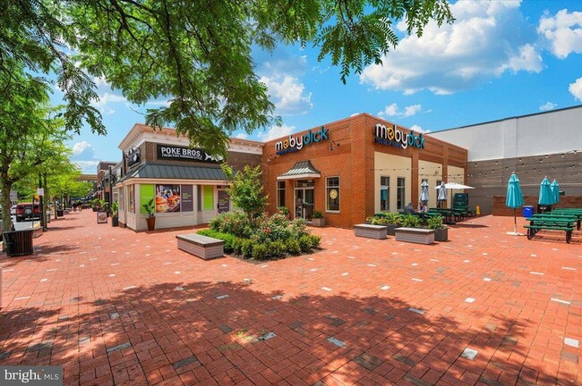 Building Photo - 16110 Hayshire Ct
