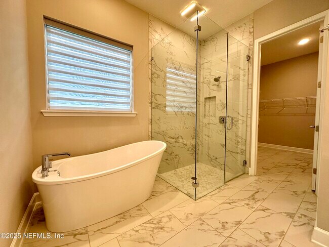 Building Photo - 11176 Engineering Way