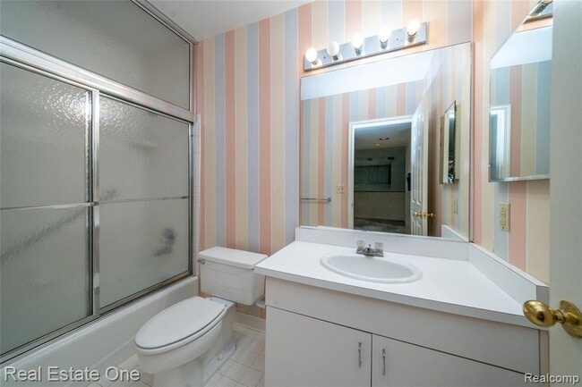 Building Photo - 37412 Legends Trail Dr