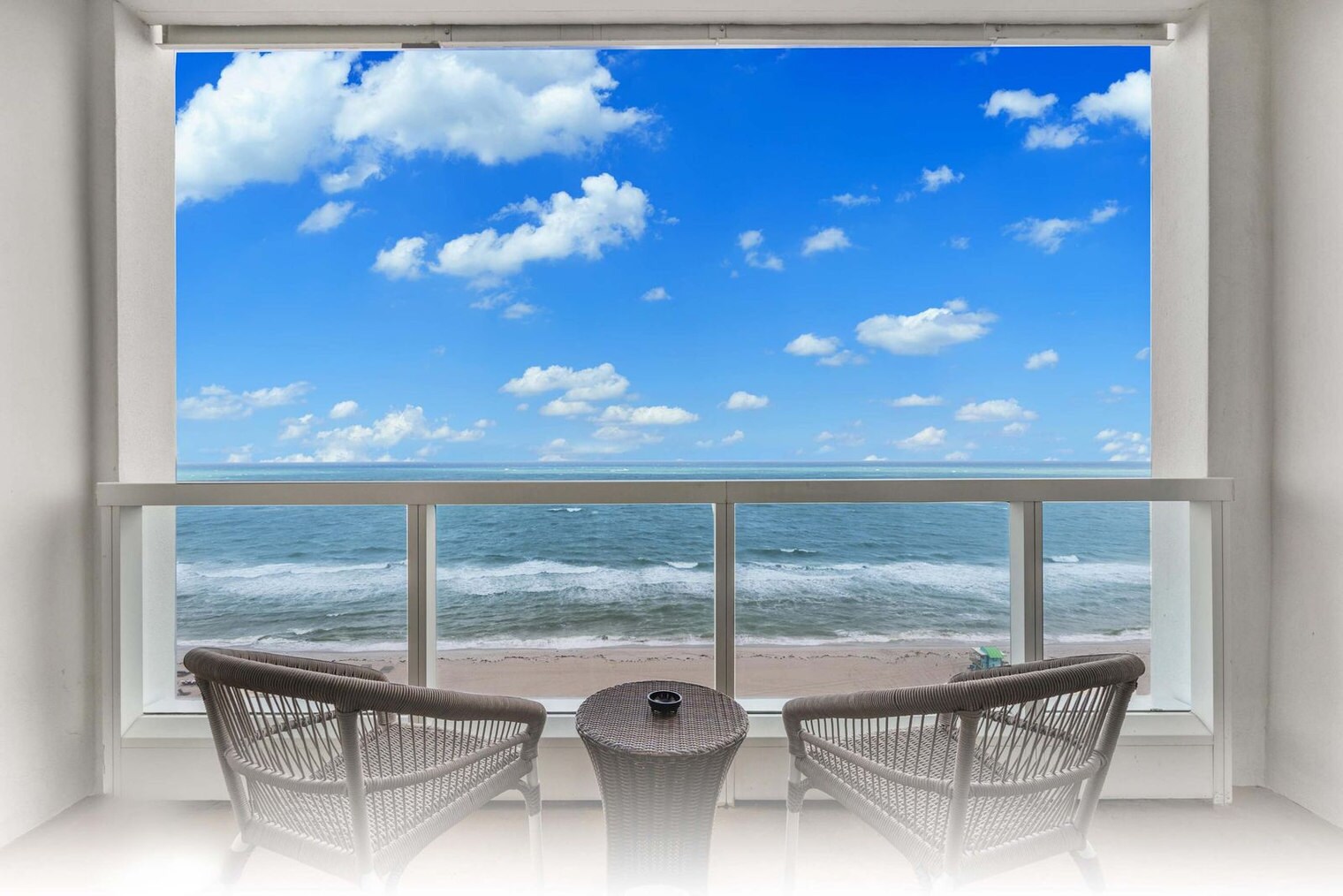 Building Photo - 4391 Collins Ave