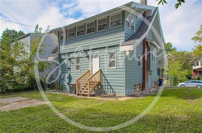 Building Photo - 3144 Agnes Ave