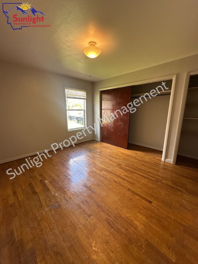 Building Photo - 2 Bed & 1 Bath Unit in Laurel