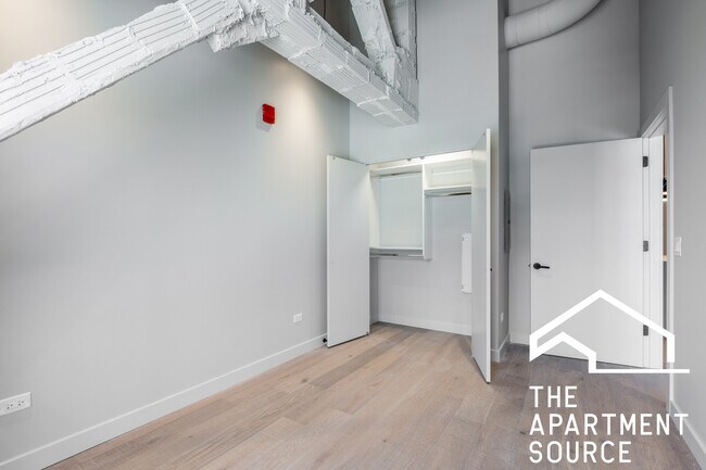 Building Photo - 1706 Sherman Ave