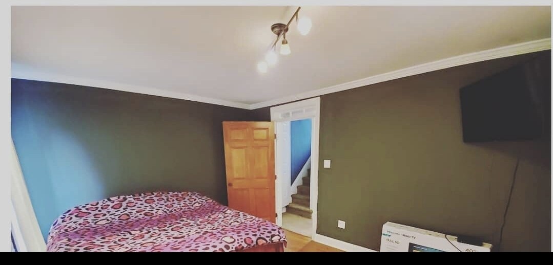 Building Photo - 171 Green St