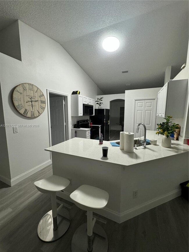 Building Photo - 8356 103rd Ct